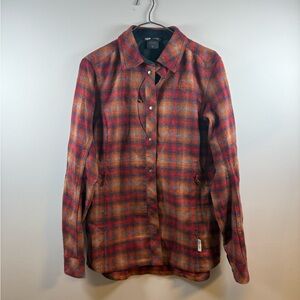 Noronna wool button up